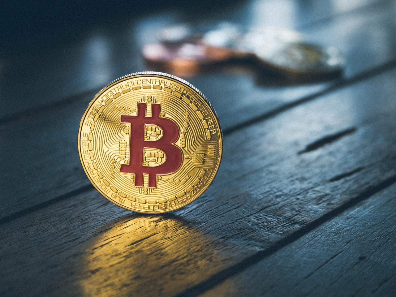 余弦：Hyperliquid上50倍杠杆巨鲸再以452万USDC做多ETH！爆仓价1391美元